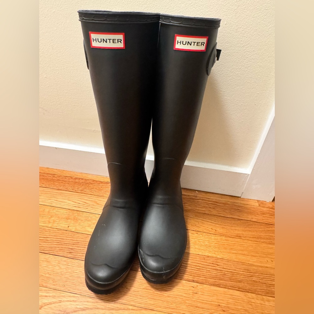 Hunter Classic Black Tall Boots 10W/9M